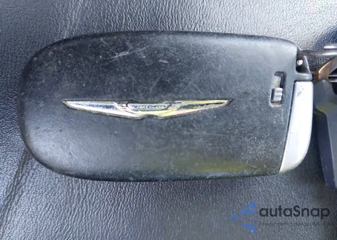 2013 Chrysler 300 Motown из США, поврежденный, VIN 2C3CCAAG9DH708100